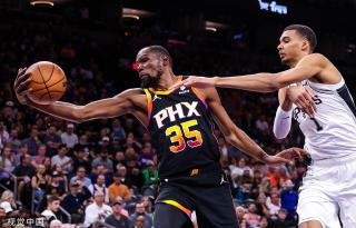 让更多球迷 让更多球迷